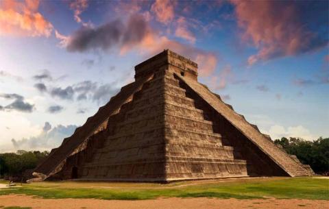 El Castillo during the equinox showing the undulating image of a serpent. Source: SOMATUSCANI / Adobe Stock