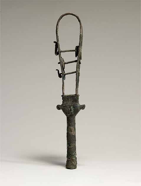 Ancient bronze sistrum dating back to circa 380 to 250 BC. (Public domain)